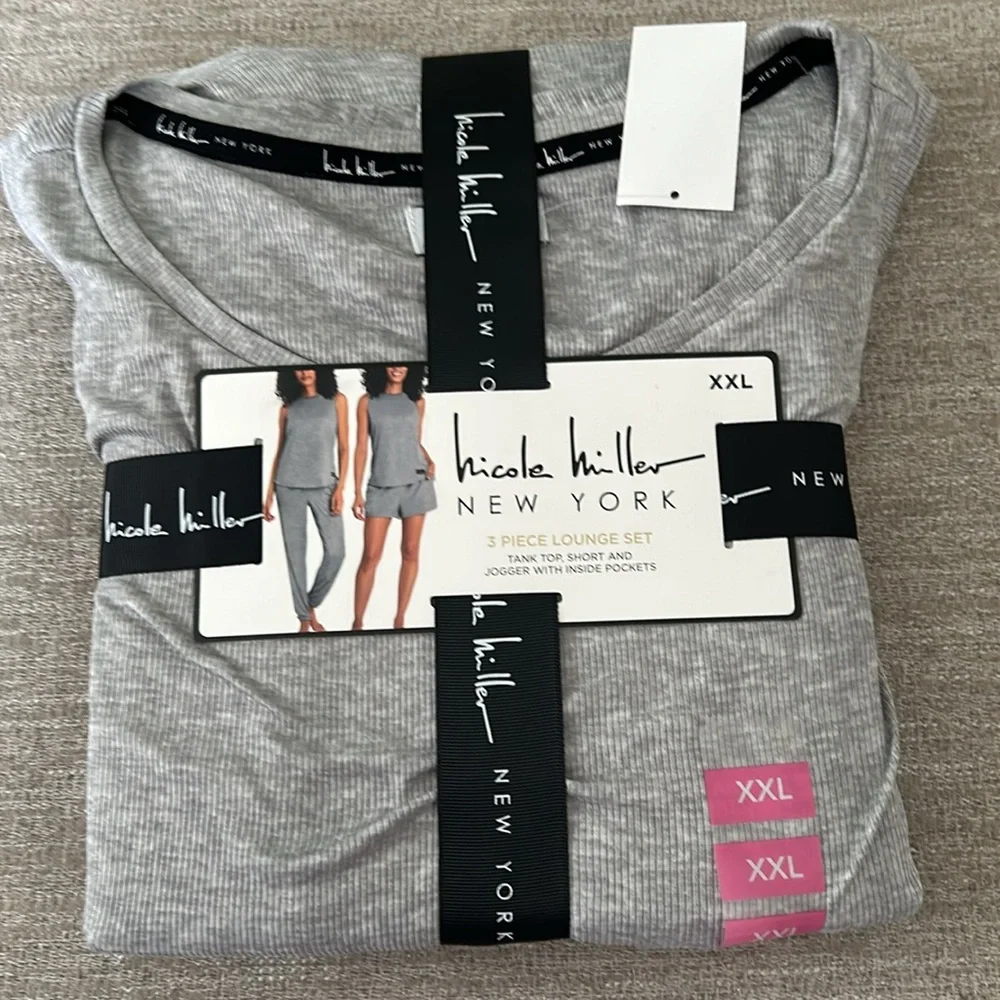 Nicole Miller 3 piece Ribbed Lounge/Pajama Set. Size XXL. NWT. - Picture 6 of 9